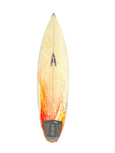 Load image into Gallery viewer, Roberts shortboard 5&#39;10&quot;