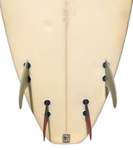 Load image into Gallery viewer, Used 6’2” Roberts Surfboard